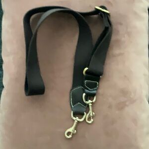 Adjustable canvas shoulder strap